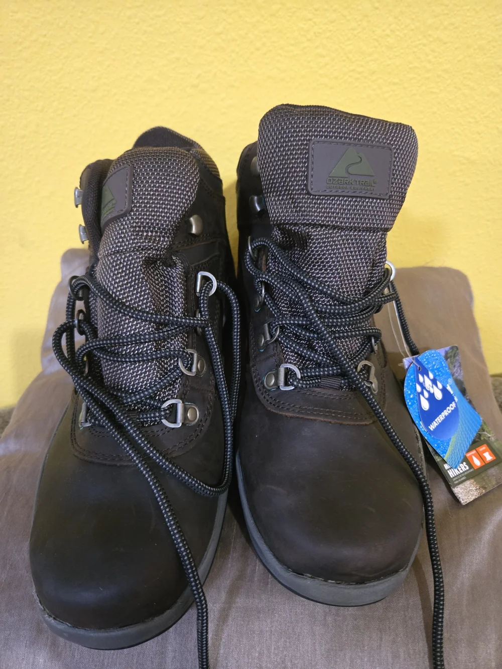 Ozark Trail Brown Men's Hiker Boot Bag - Brown Sz 8 Nwt Adventurer  Waterproof